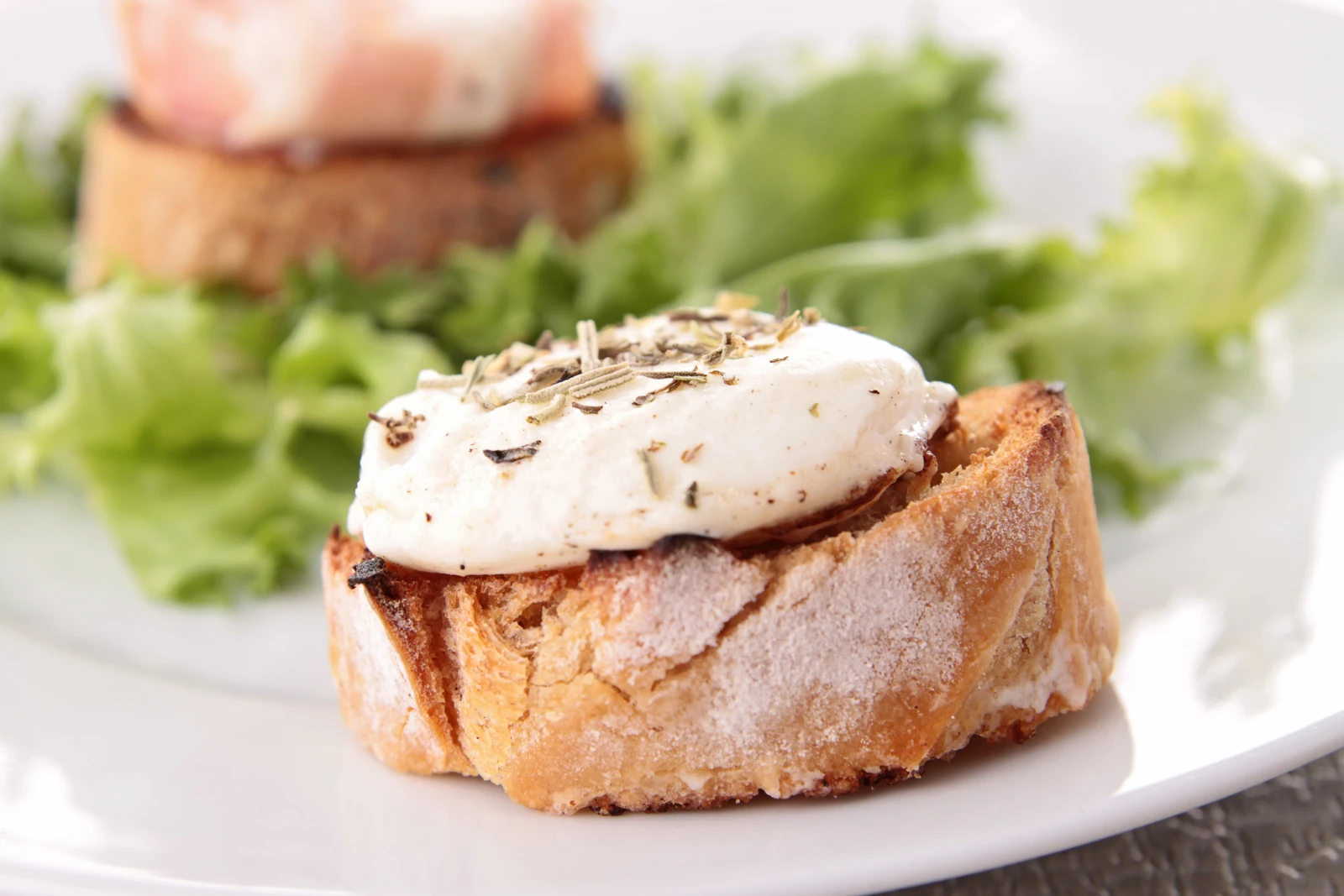 Salade chèvre chaud